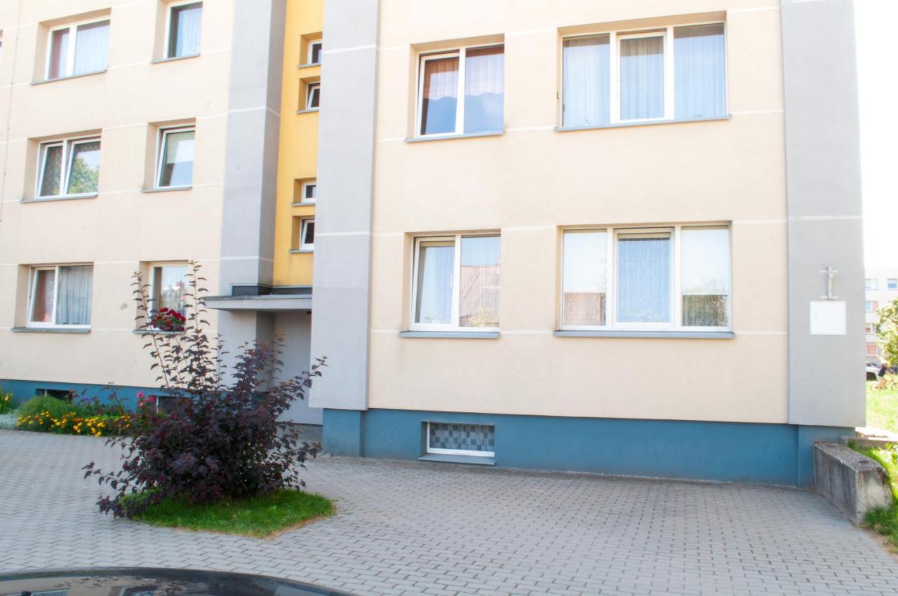 Апартаменты Studijos Tipo Apartamentai Taurageje Экстерьер фото